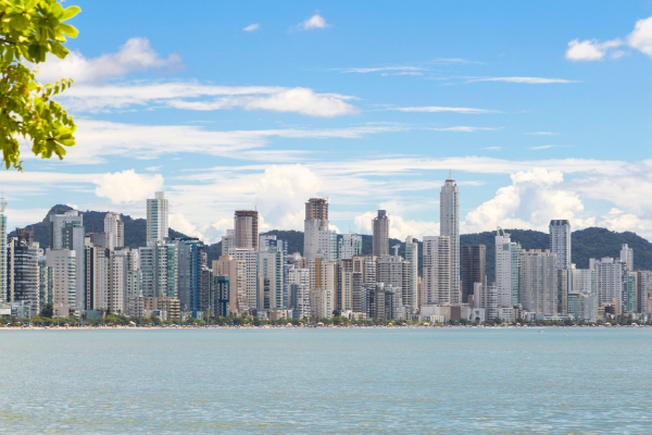 Camboriú Marzo 2025